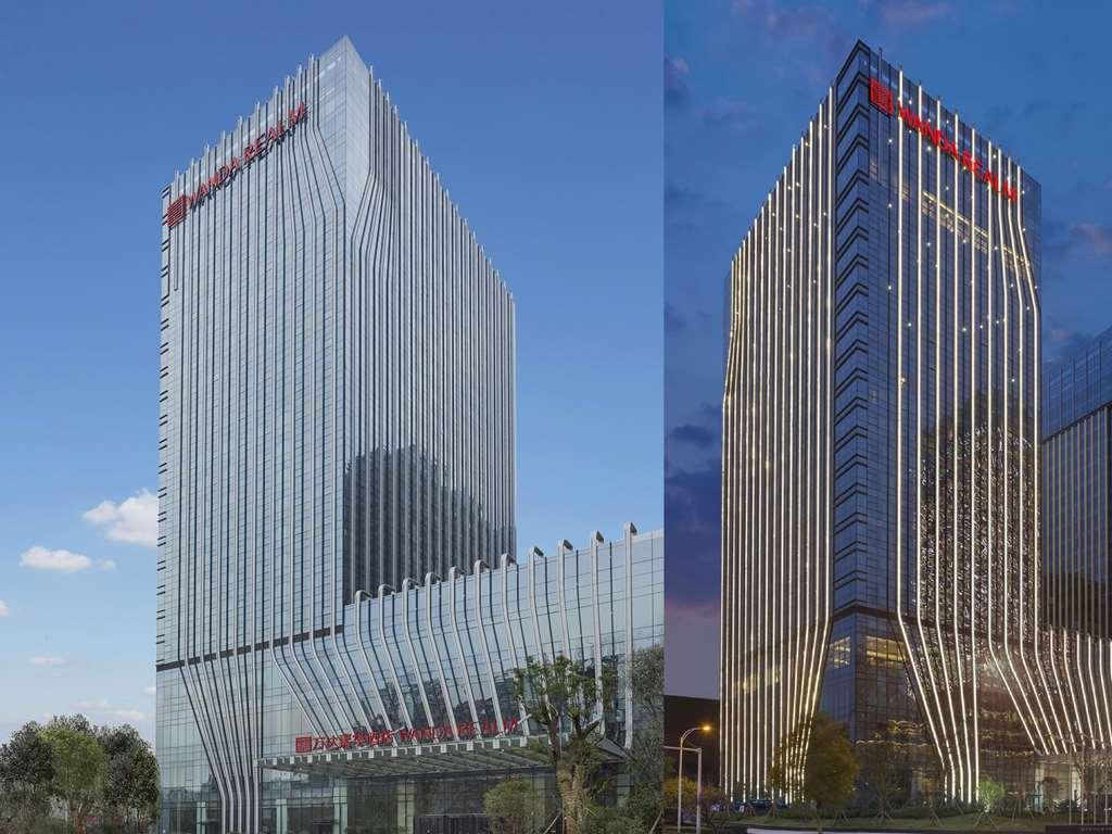 Wanda Realm Ухань Экстерьер фото